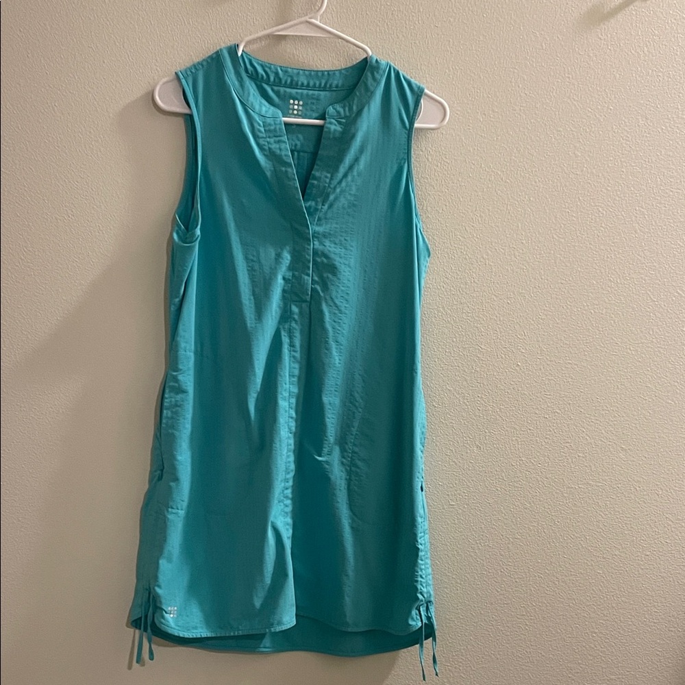 Title Nine Teal Workout Tank with Subtle Texture